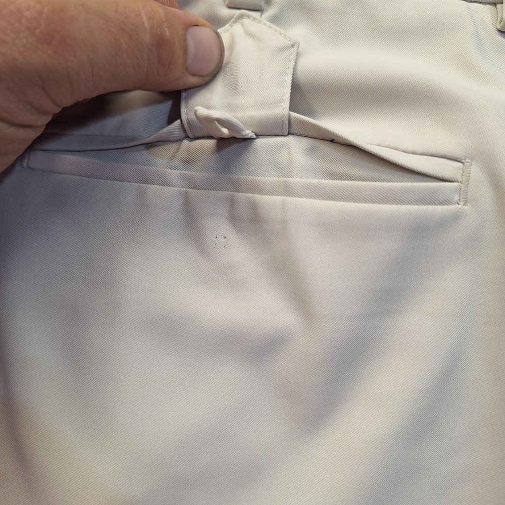 Brooks Brothers St Andrews Links Mens Golf Pants Cream 38x32 Performance Chinos - Picture 12 of 14